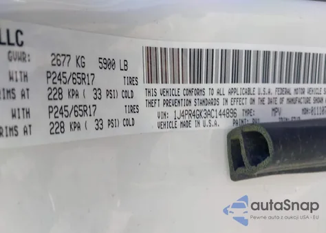 2010 Jeep Grand Cherokee Laredo z USA, uszkodzony, nr VIN 1J4PR4GK3AC144896